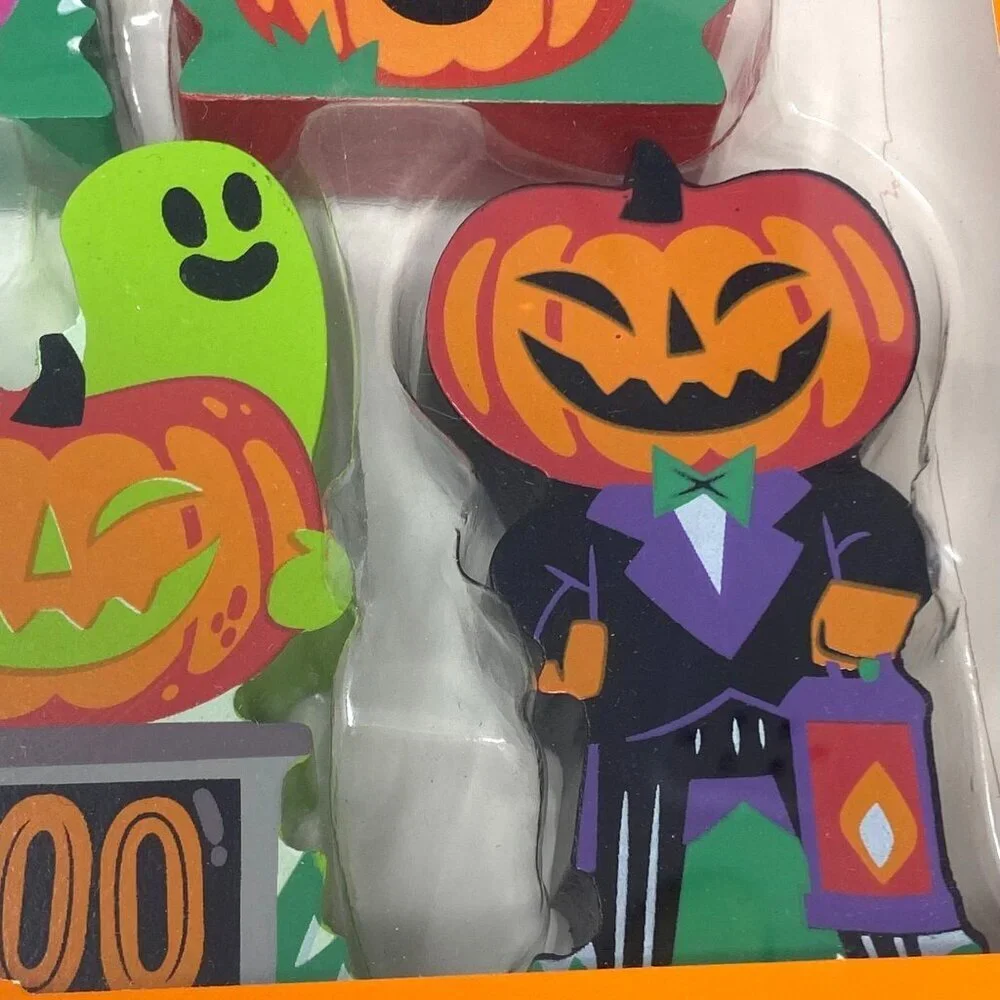 Target Hyde & EEK! Wood Pumpkins Mini Mantel Halloween Decorative Figurine Set